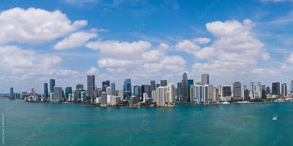 Obraz premium Panorama of Miami skyline. Panorama cityscape of Brickell Miami. Panoramic top view of Brickell. Panorama of the Miami financial district. Panorama aerial of Brickell in Miami Beach.