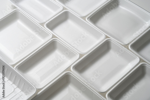 食品トレー　発砲トレー