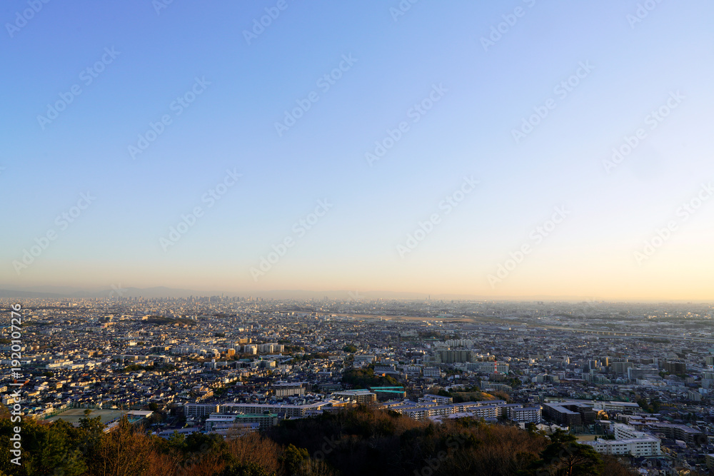 Fototapeta premium 高台から見た池田市内夕景