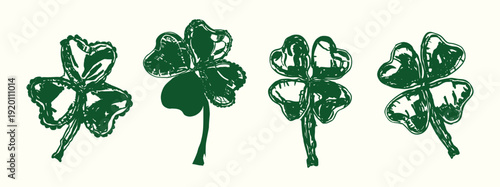 Vintage Four-Leaf Clovers Set