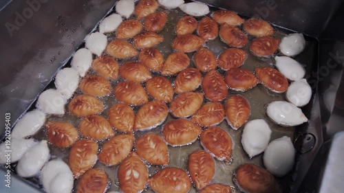 Wallpaper Mural The Traditional Process Of Frying Batata Vada Torontodigital.ca