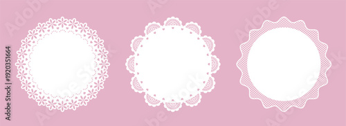 Set of elegant round doilies with scalloped edges, lace decor and floral pattern. Vintage crochet frames. Classic needlecraft heirloom silhouettes. Vector graphic