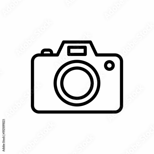 Simple outline icon of a vintage camera, representing photography, capturing moments and creative hobby, minimalist vector graphic
