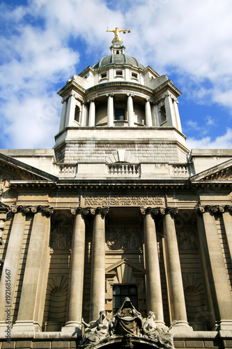Canvas Print The Central Criminal Court fondly known as the Old Bailey in the city of London