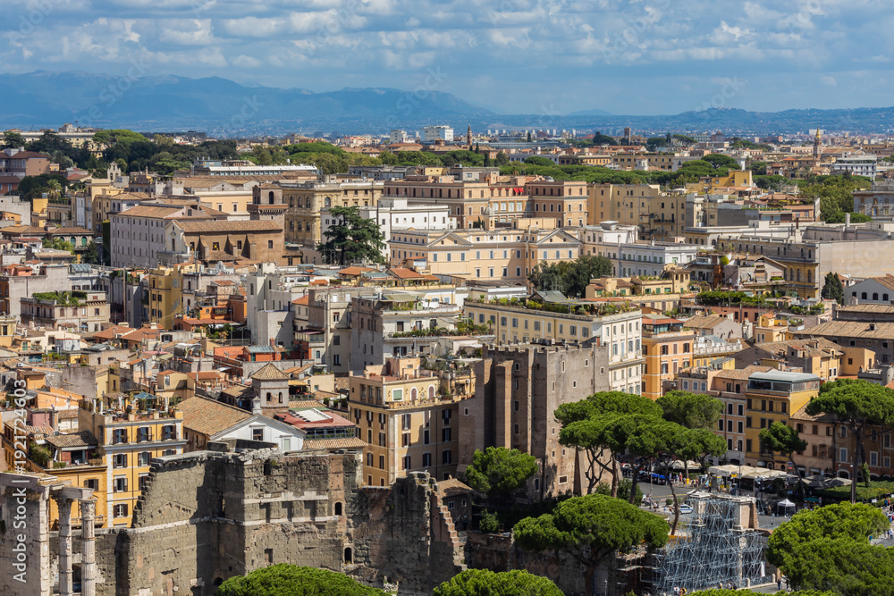 Fototapeta premium Rome Skyline with Historic Architecture and Alban Hills, Italy