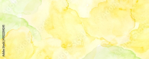 黄色の水彩絵の具で描いたイエローの花びらの背景
