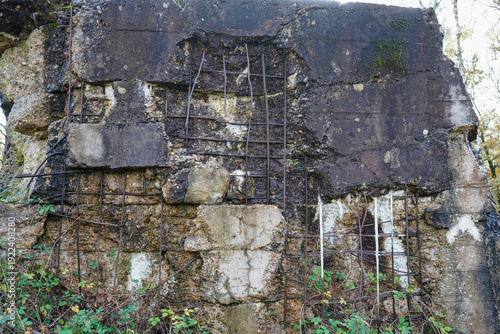 Atlantic Wall in Surrey hills WW2 ruins 