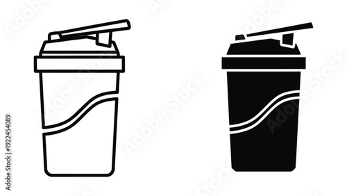 Coffee cups with lids and straws