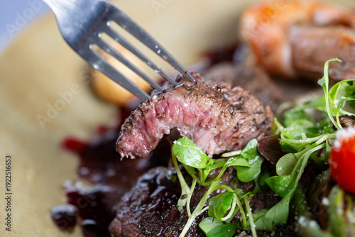 grilled beef steak with salad