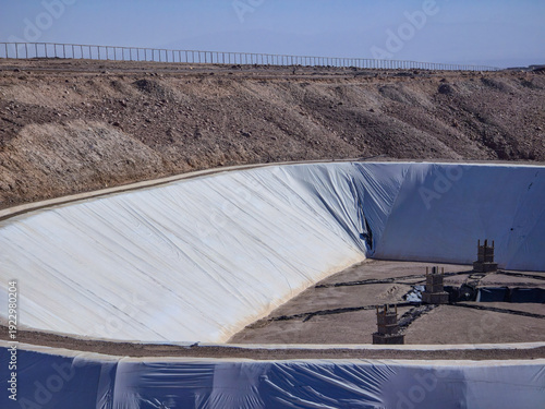 Fotografi View of geosynthetic pools for landfill fluid control