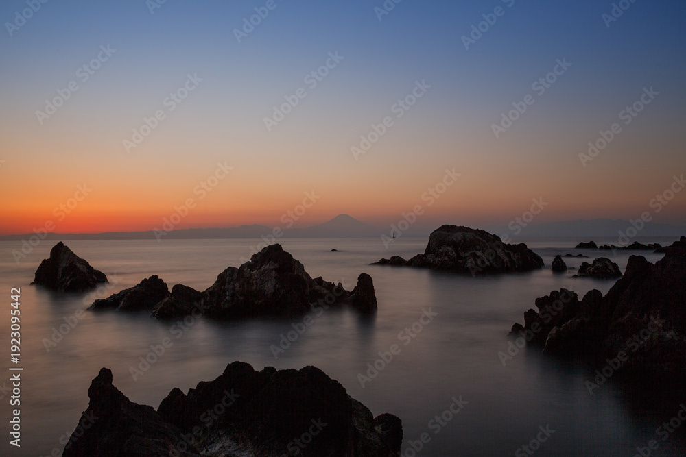 Fototapeta premium 神奈川県横須賀市 荒崎海岸夕景