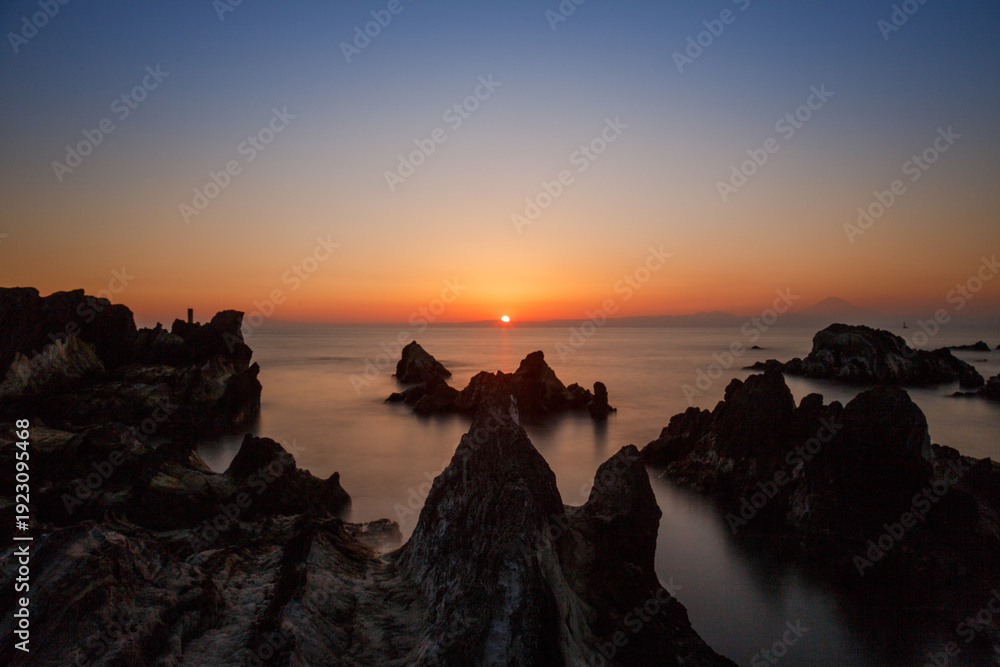 Fototapeta premium 神奈川県横須賀市 荒崎海岸夕景