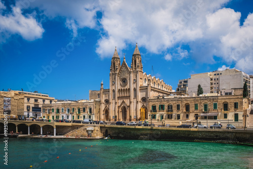 Photos St Julian's, Malta - June 2023: Knisja tal-Karmnu,Parish Church of Our Lady of Mount Carmel located in Balluta Bay