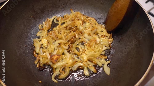 frying pan with onions
