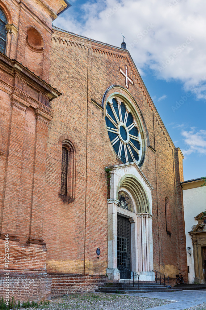 custom made wallpaper toronto digitalThe Patriarchal Basilica of Saint Dominic (Italian: La basilica patriarcale di San Domenico) in Bologna, Italy. It is one of the most important churches of the Dominican Order.