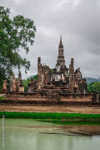 Wallpaper Mural architectural element in the Sukhothai Historical Park in central Thailand Torontodigital.ca