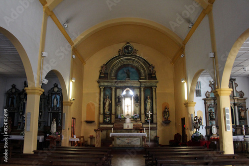 Iglesia de Santiago de Arzua July 2024 Yellow Walls and Golden Altar