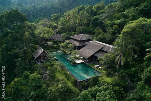 Spa Resort Offers Relaxation in Tropical Forest Setting Surrounded by Lush Greenery and Nature for Guests Seeking a Getaway Experience Away From City Life Generative AI