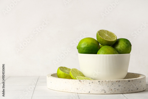 Bowl and plate with fresh r...