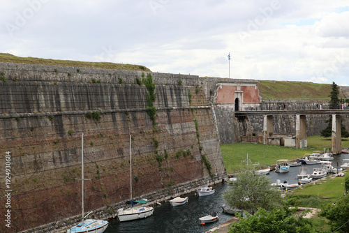 Foto The fortress of Corfu-the Fortress of San Marco, was built by the Venetians and