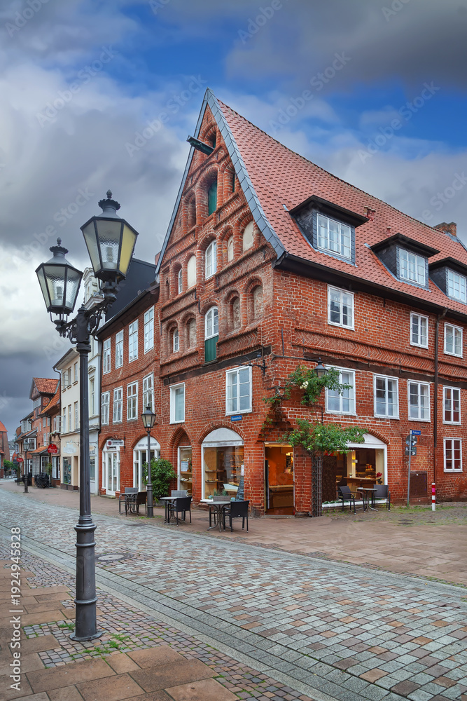 Fototapeta premium Street in Luneburg downtown, Germany