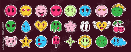 Sticker Y2K. Happy smile. Groovy face eye. Vintage funny pack. Emotional circle retro. Badge smile. Cartoon cute shape, reactions and decorative elements for chat messages. Vector garish isolated set