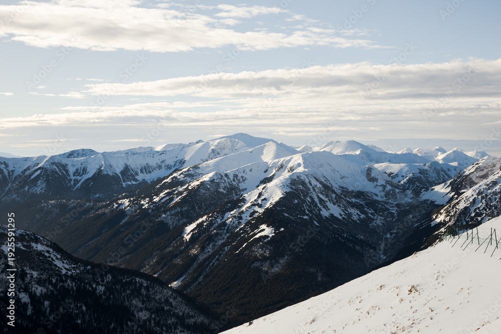 Naklejka premium Snow covered mountain tops