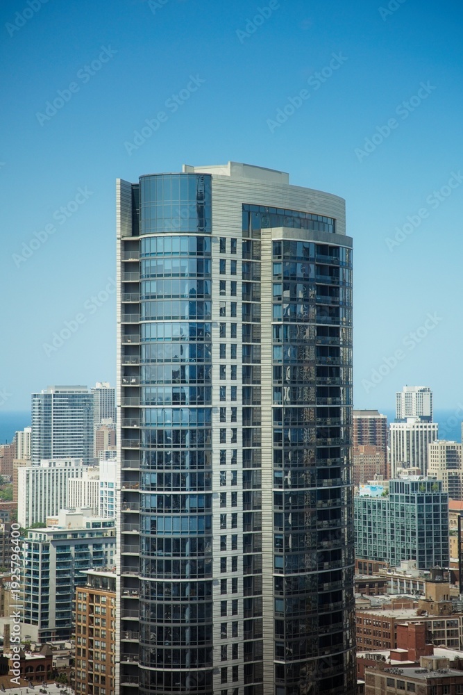 Fototapeta premium View of Chicago Building at Sunrise