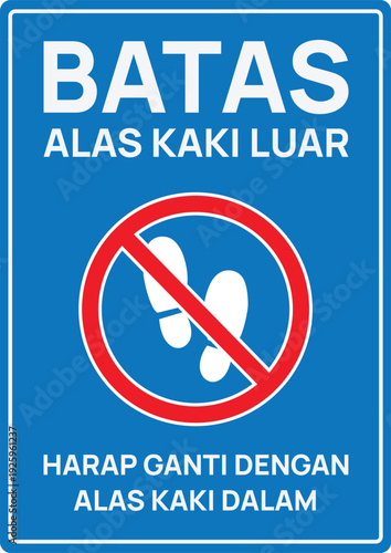 Shoe Restriction Sign Vector Illustration – Batas Alas Kaki Luar Label