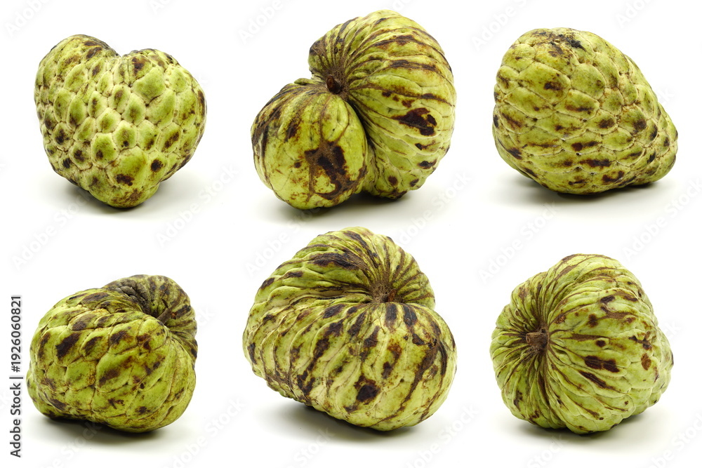 Obraz premium Custard Apple isolated on white background