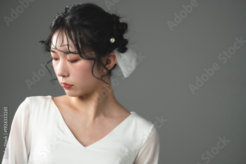 ウェディングドレスを着た花嫁