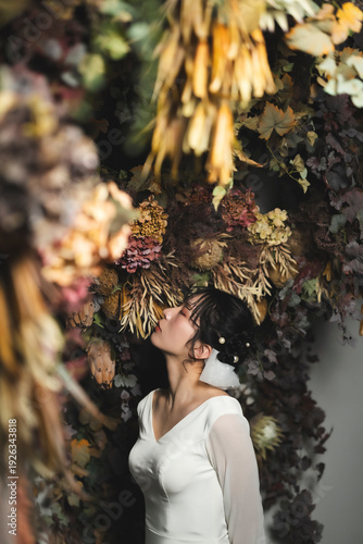 ウェディングドレスを着た花嫁