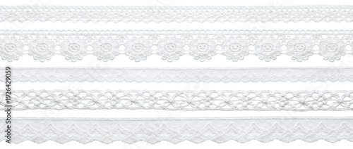 Foto Collection of six different white lace ribbons and crochet borders, sewing trimm