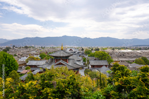 Photos Panoramic view of traditional house of the old town Lijiang, China