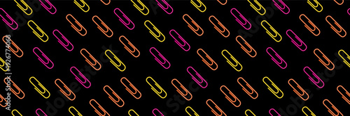 Note paper clips seamless pattern