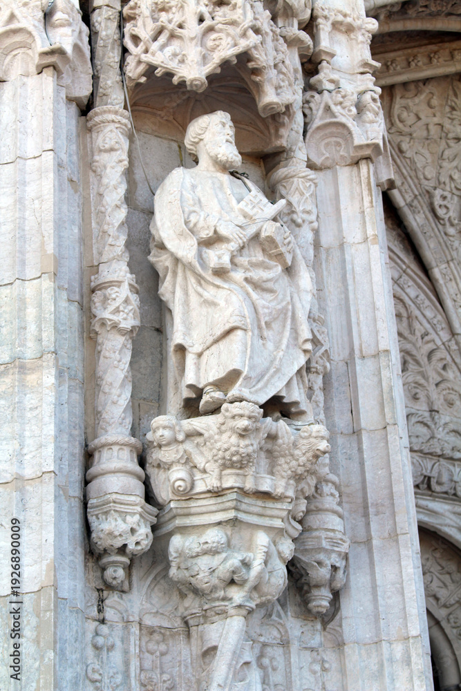 Fototapeta premium Jeronimos Monastery Church of Santa Maria de Belem August 2024 Ornate Stone Architecture