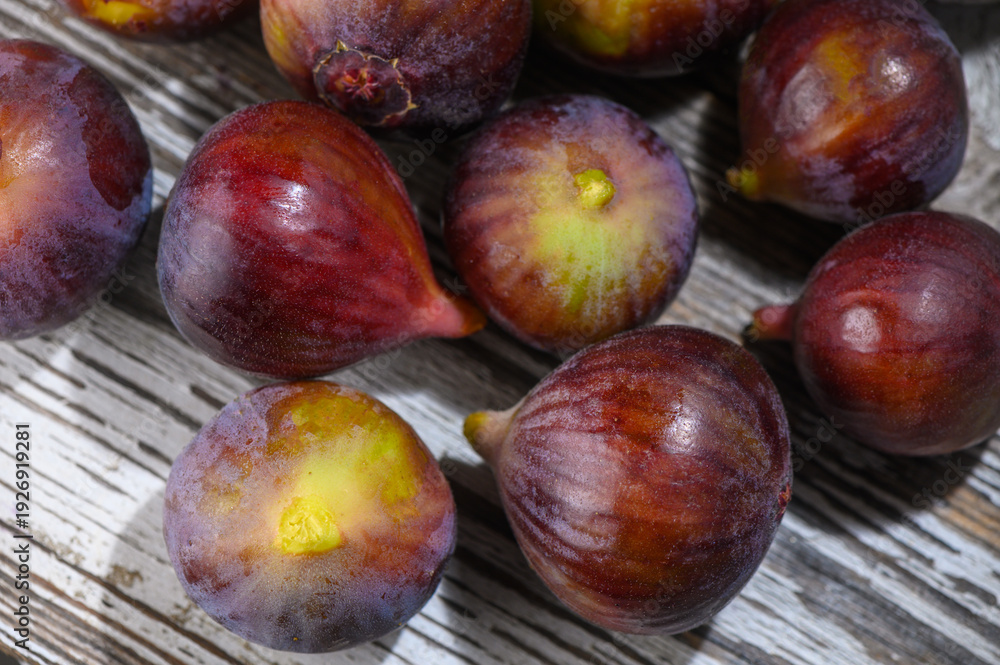 Fototapeta premium Ripe Cypriot Fig on Rustic Wooden Table