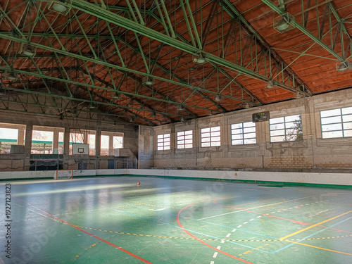 Interior del pabellón de deportes