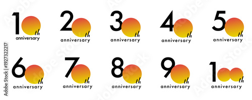  周年ロゴ_レッド〜イエロー｜シンプル,未来,情熱,夜明け｜エンタメ,スポーツ,フィットネス,飲食,レジャー,メディア,教育,IT｜Anniversary Logo
