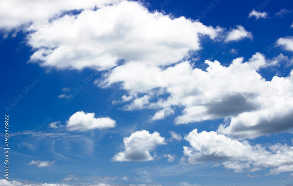 Obraz premium blue sky with clouds