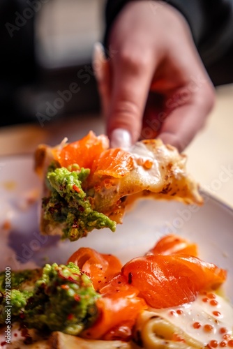 Fotografía Macro Bite Of Savory Crepe With Salmon