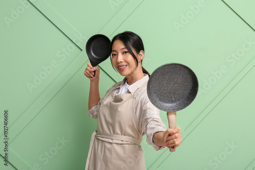 Portrait of young Asian wom...