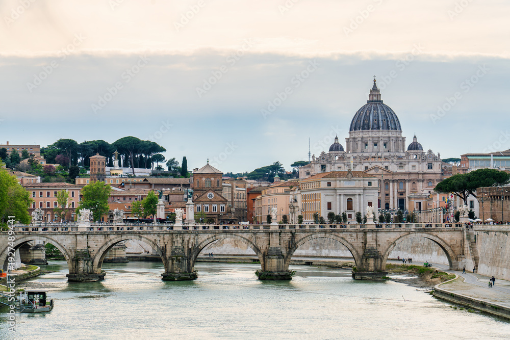 Fototapeta premium St. Peter's basilica in Vatican. Italy