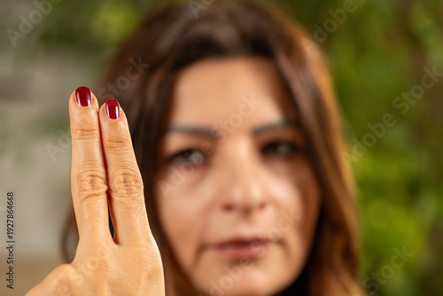 EMDR session applying finger-guided eye tracking to activate bilateral brain stimulation. Emphasizes structured visual cues and clinical safety.