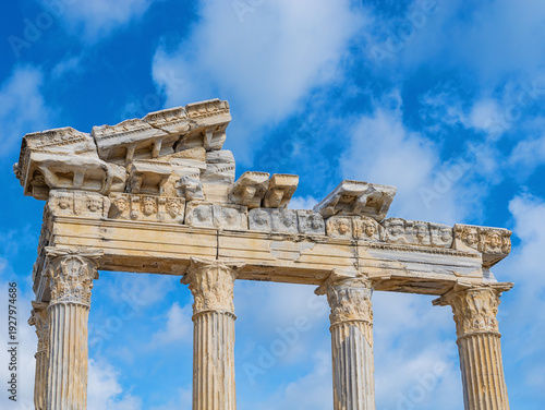 Foto Ancient Ruins of the Temple of Apollo in Side, Turkey