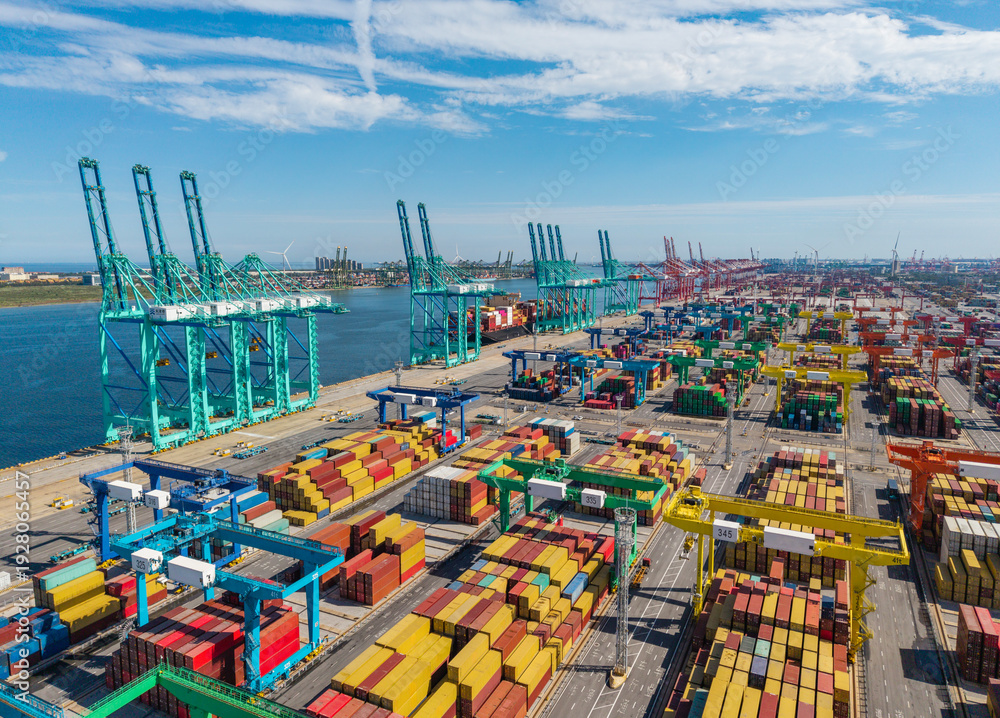 Obraz premium Aerial view of the cargo terminal of Tianjin Port