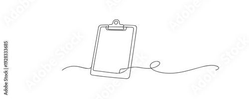 One line drawing of a clipboard with blank paper.symbolizing organization, planning, and documentation. Hand drawn continuous line emphasizing productivity, notes, and professional workflow.