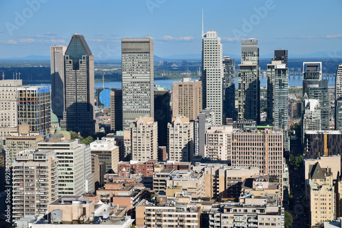 Skyline de Montréal, vu depuis le Belvédère Kondiaronk, au Parc du Mont-Royal