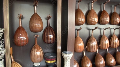 Oud, Arabic Oud, Oud Instrument, Arabic Music Instrument, Traditional Oud, Middle Eastern Oud, Oriental Oud, Oud Player, Oud Strings, Oud Sound, Classic Oud, Oud Performance, Oud Melody, Oud Art, Oud 