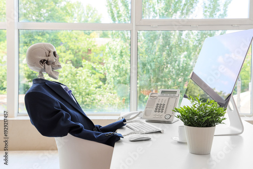 Human skeleton model with c...